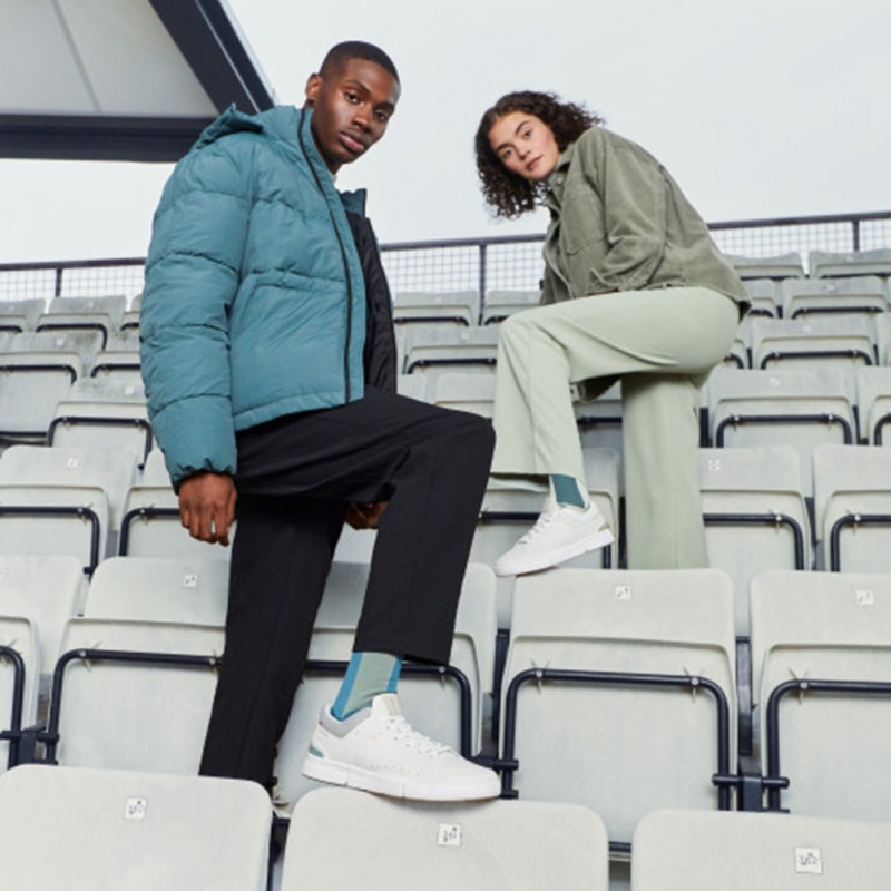 Ice/Phantom On Running THE ROGER Centre Court Men's Sneakers | YZ0263815