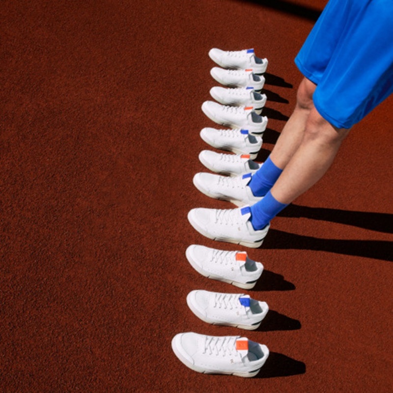 White/Indigo On Running THE ROGER Centre Court Men's Sneakers | KF0283546